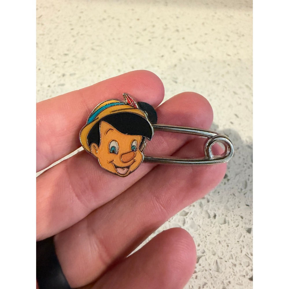 Disney Pinocchio Safety Pin Hat Trading Pin